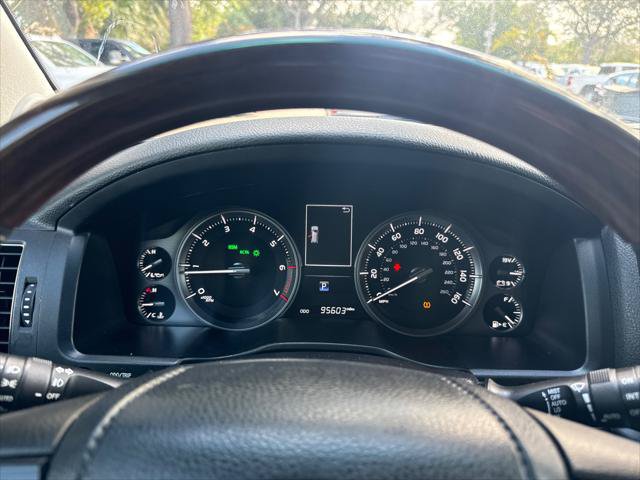 Used 2017 Toyota Land Cruiser AWD/4WD image 28