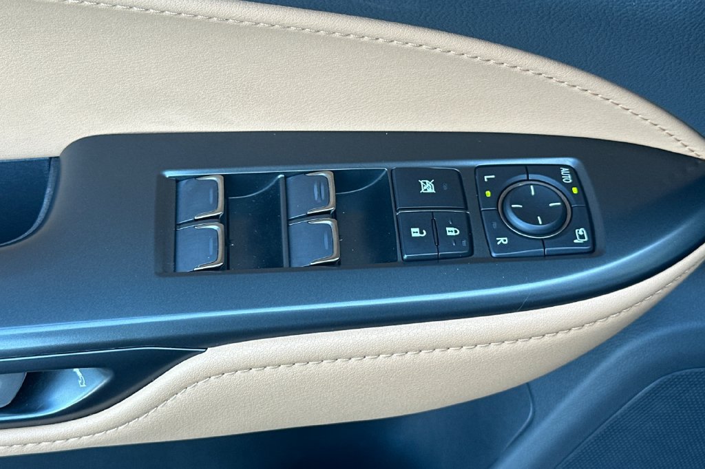 Certified 2025 Lexus NX 350h AWD w/ Cold Area Package image 12