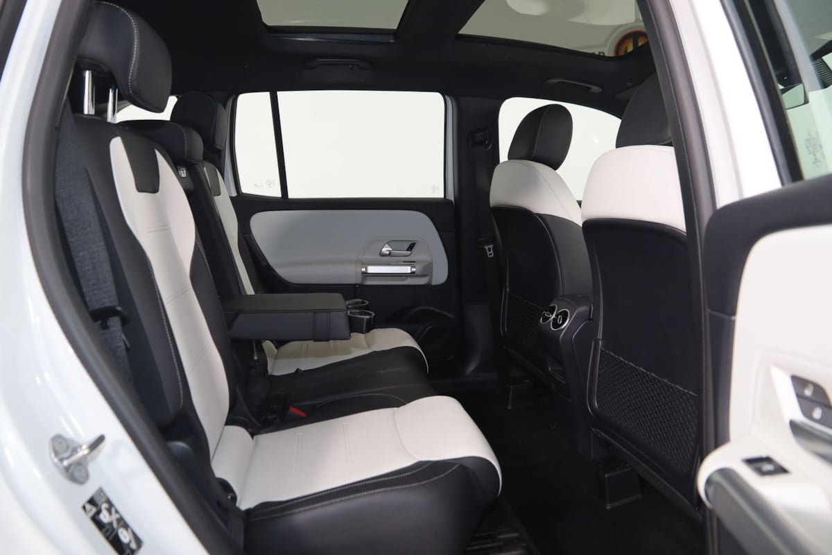 Used 2022 Mercedes-Benz GLB 35 AMG 4MATIC image 13