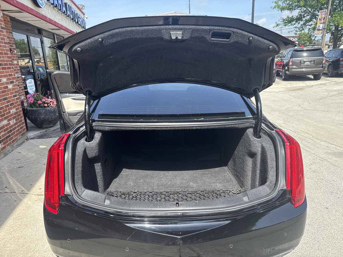 Used 2014 Cadillac XTS Platinum FWD image 23
