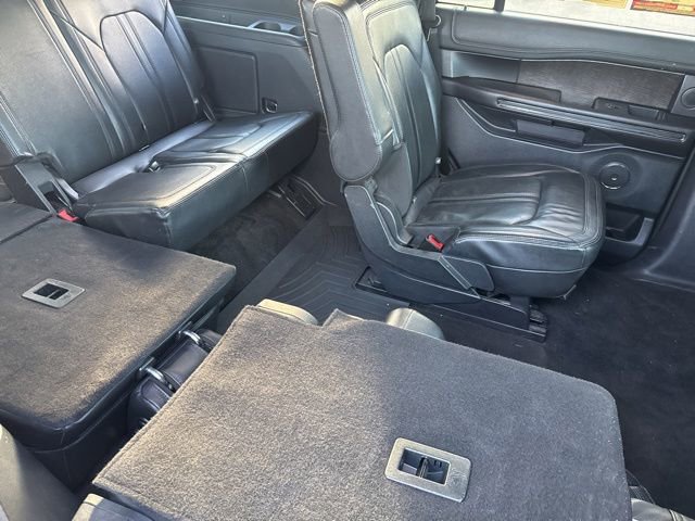 Used 2018 Ford Expedition Limited w/ Equipment Group 302A RWD image 19
