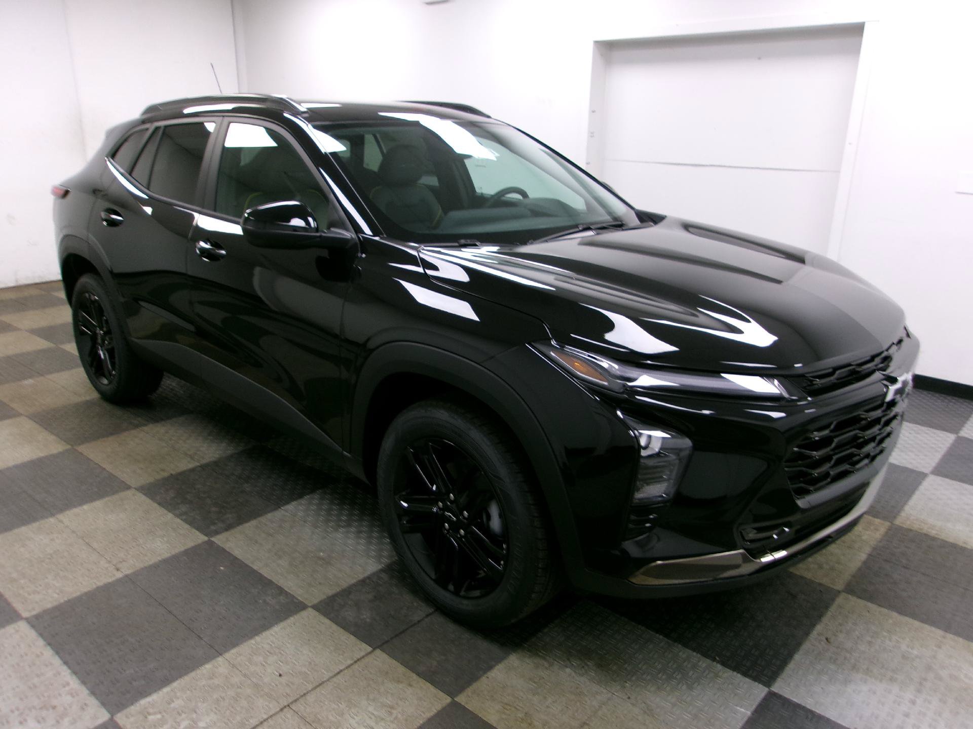 New 2026 Chevrolet Trax ACTIV w/ Driver Confidence Package FWD image 13