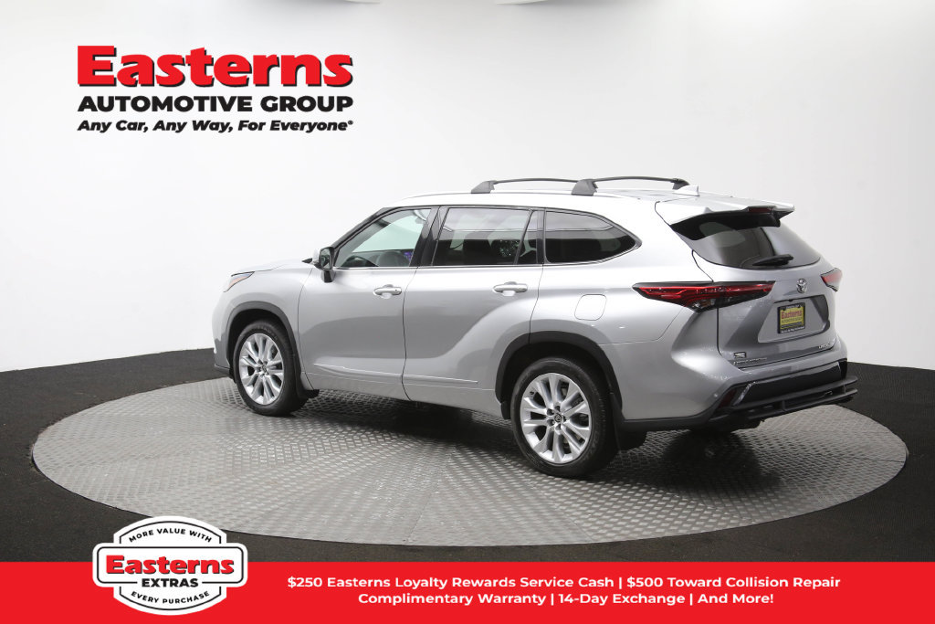 Used 2021 Toyota Highlander Limited AWD/4WD image 69