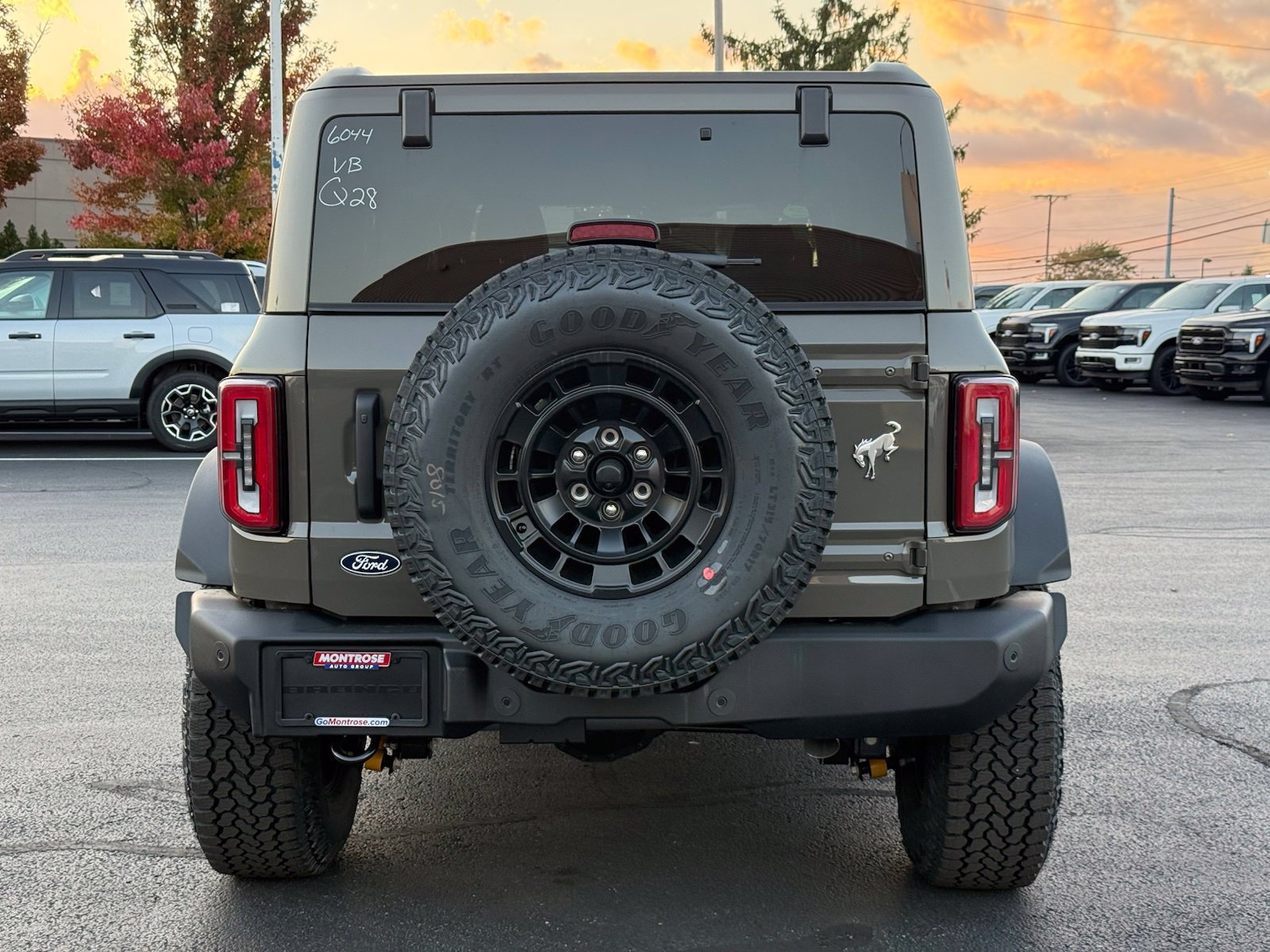 New 2026 Ford Bronco Outer Banks w/ Sasquatch Package AWD/4WD image 6