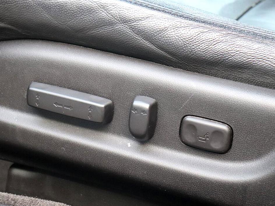 Used 2011 Acura TL image 32