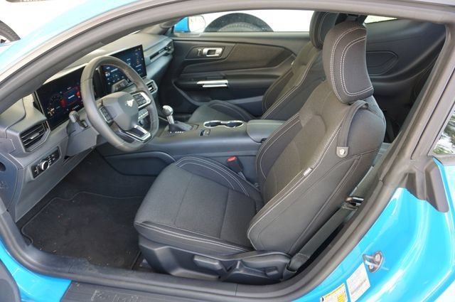 Used 2024 Ford Mustang Coupe RWD image 16