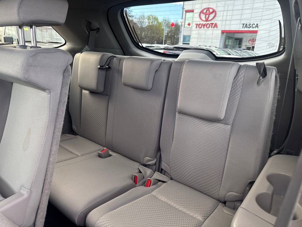 Used 2019 Toyota Highlander LE AWD/4WD image 38
