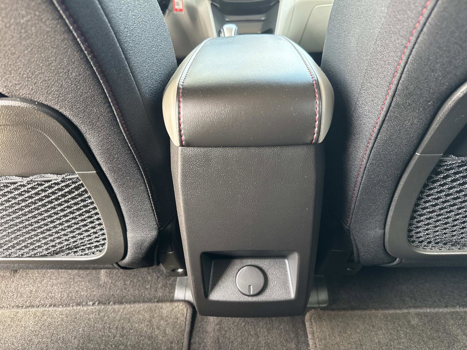 Used 2010 GMC Terrain SLE AWD/4WD image 18