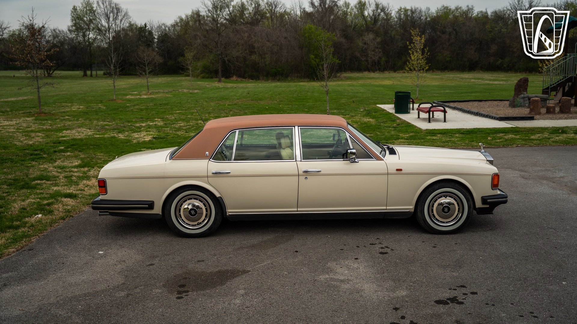 Used 1993 Rolls-Royce Silver Spur II image 17