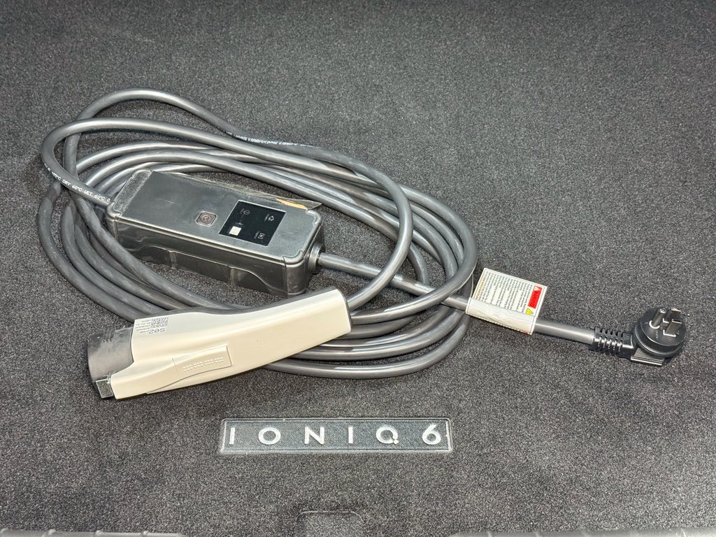 Used 2024 Hyundai Ioniq 6 SEL image 6