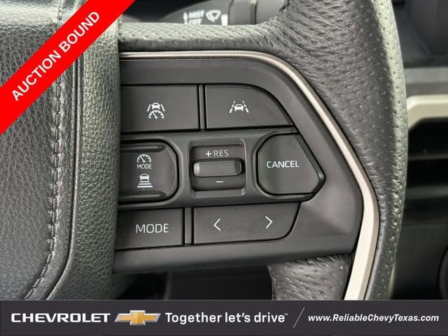 Used 2024 Toyota Tacoma TRD Off-Road AWD/4WD image 15