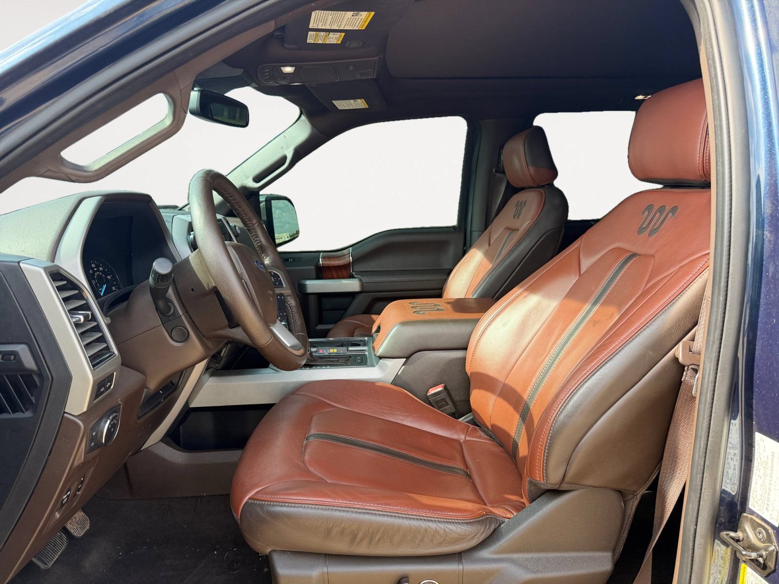Used 2020 Ford F150 King Ranch w/ Equipment Group 601A Luxury AWD/4WD image 9