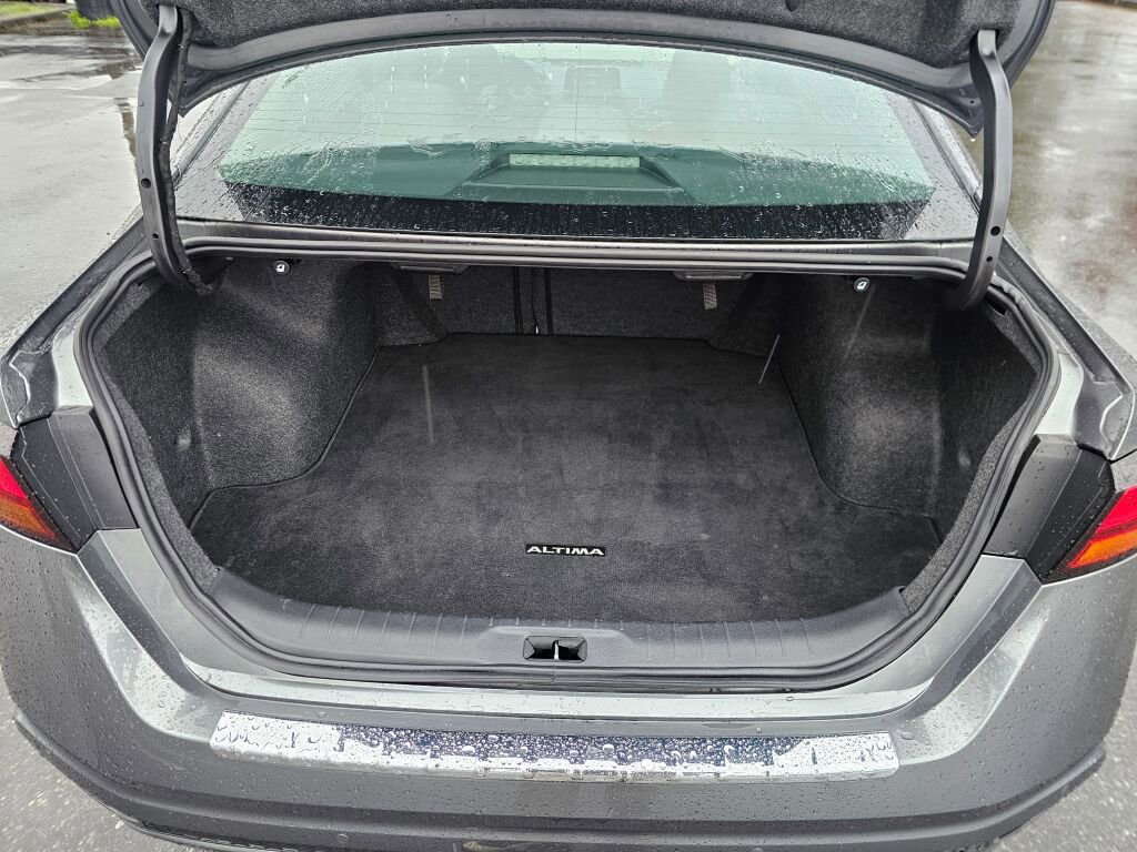 Used 2022 Nissan Altima 2.5 SV image 18