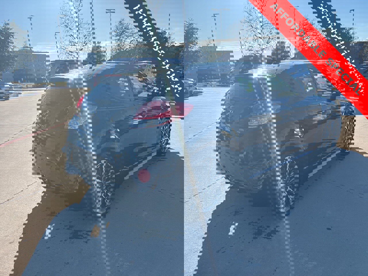 Used 2016 Hyundai Veloster Turbo image 5