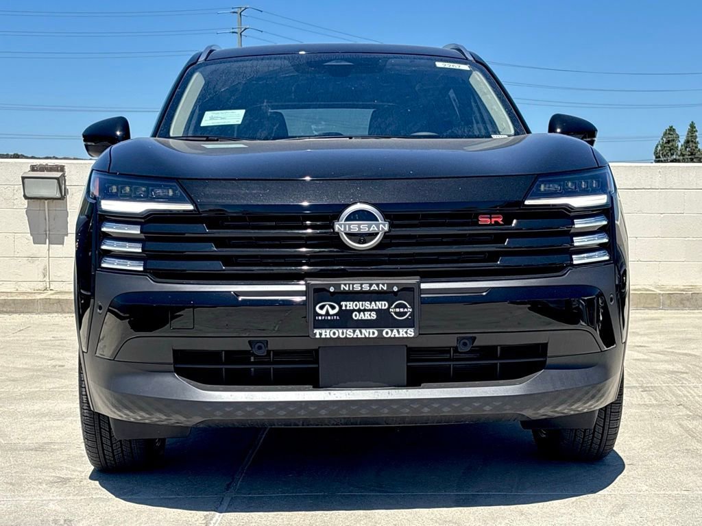 New 2025 Nissan Kicks SR image 5