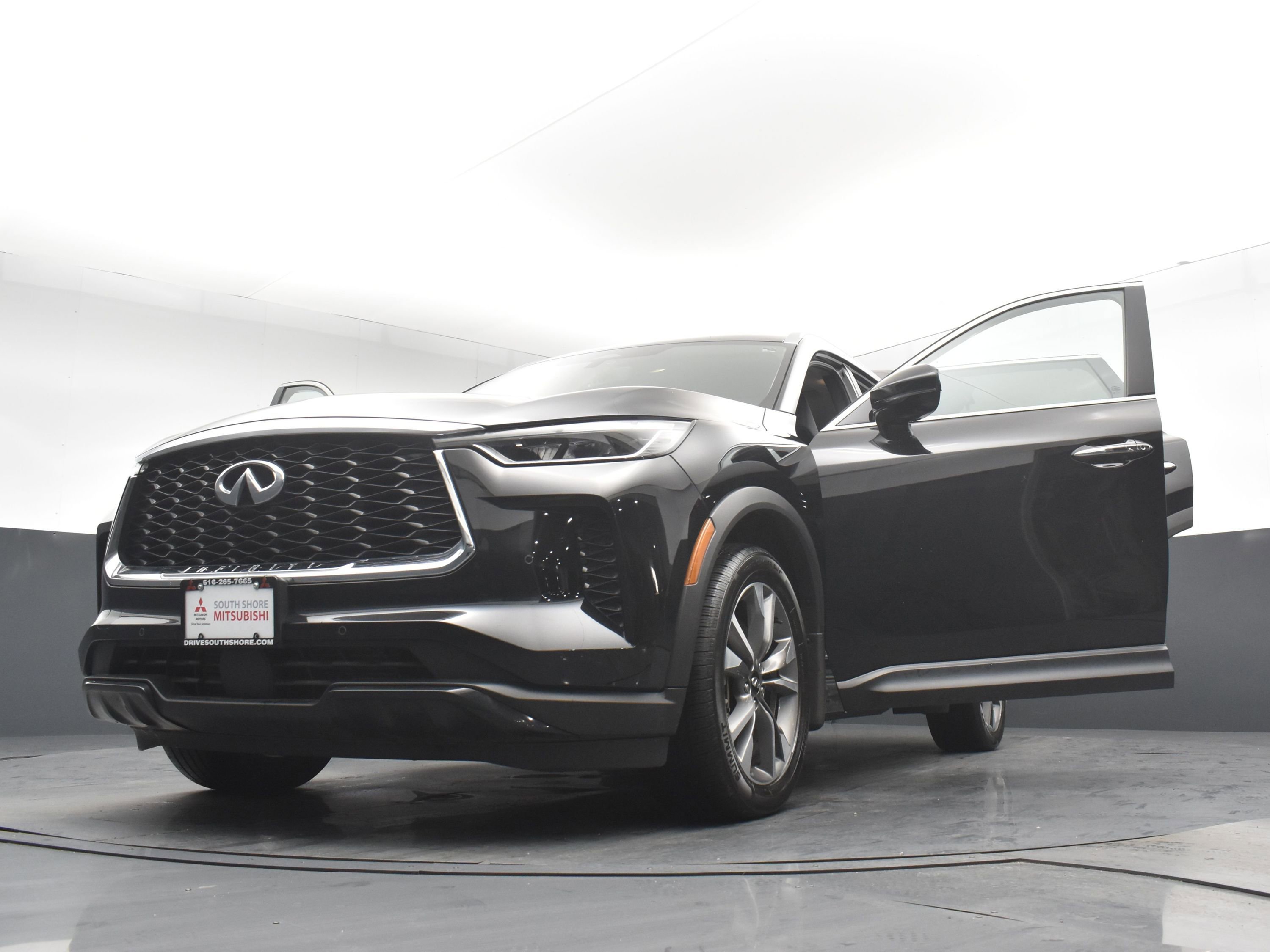 Used 2025 INFINITI QX60 Luxe AWD/4WD image 31
