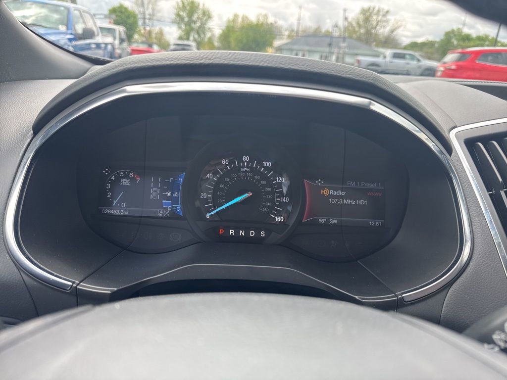 Used 2020 Ford Edge Titanium w/ Equipment Group 301A AWD/4WD image 17