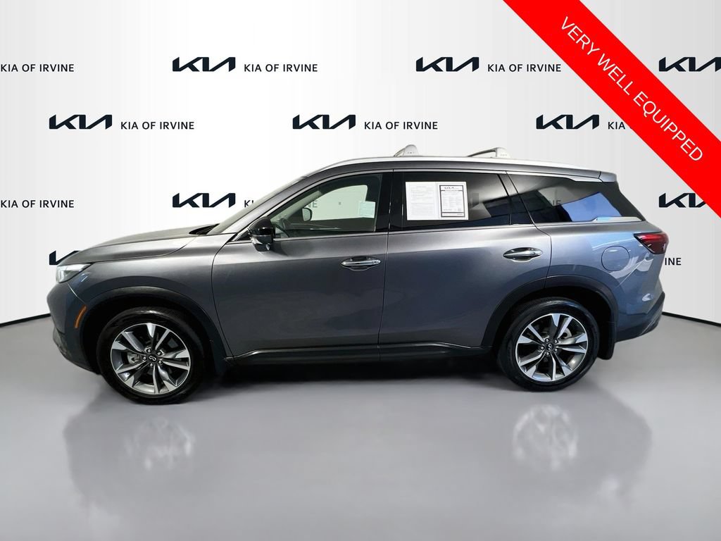 Used 2025 INFINITI QX60 Luxe w/ Cargo Package FWD image 4