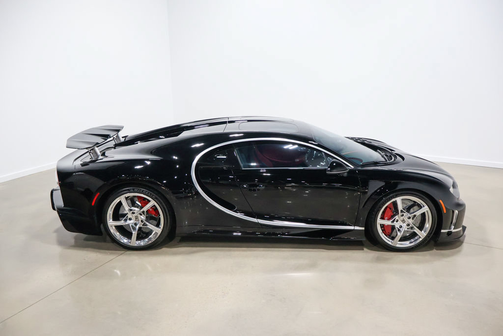Used 2022 Bugatti Chiron Super Sport AWD/4WD image 55