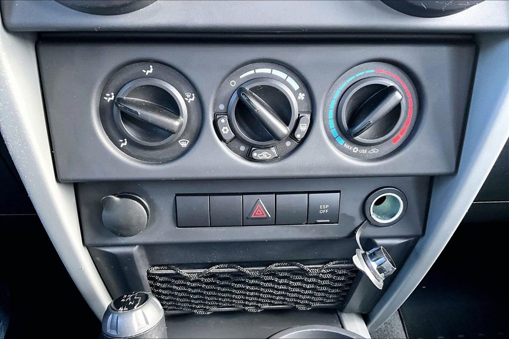 Used 2009 Jeep Wrangler Unlimited X AWD/4WD image 13
