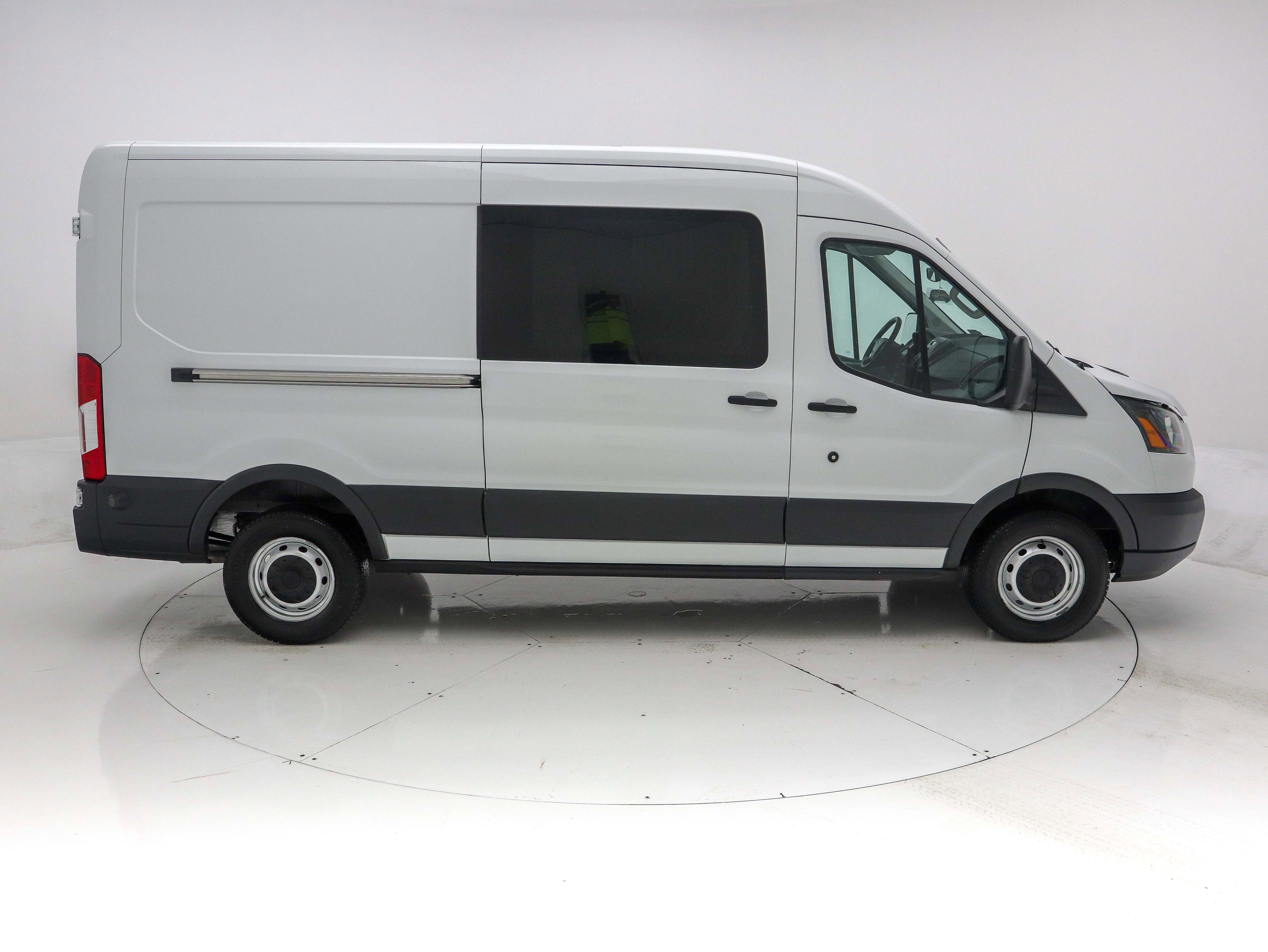 Used 2016 Ford Transit 250 148 Medium Roof image 39