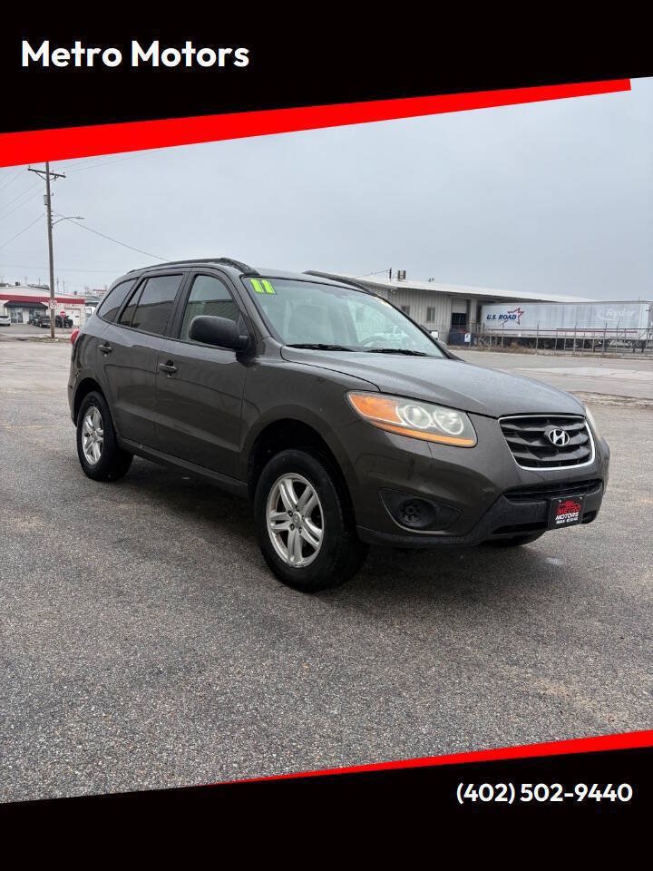 Used 2011 Hyundai Santa Fe GLS FWD image 1