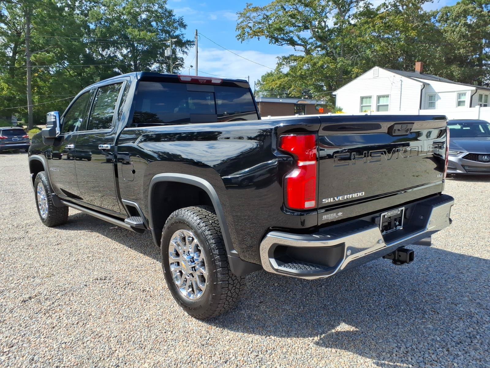 New 2026 Chevrolet Silverado 2500 LTZ w/ LTZ Premium Package AWD/4WD image 5