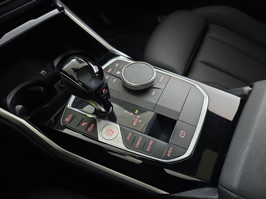 Used 2019 BMW 330i xDrive Sedan w/ Convenience Package image 27