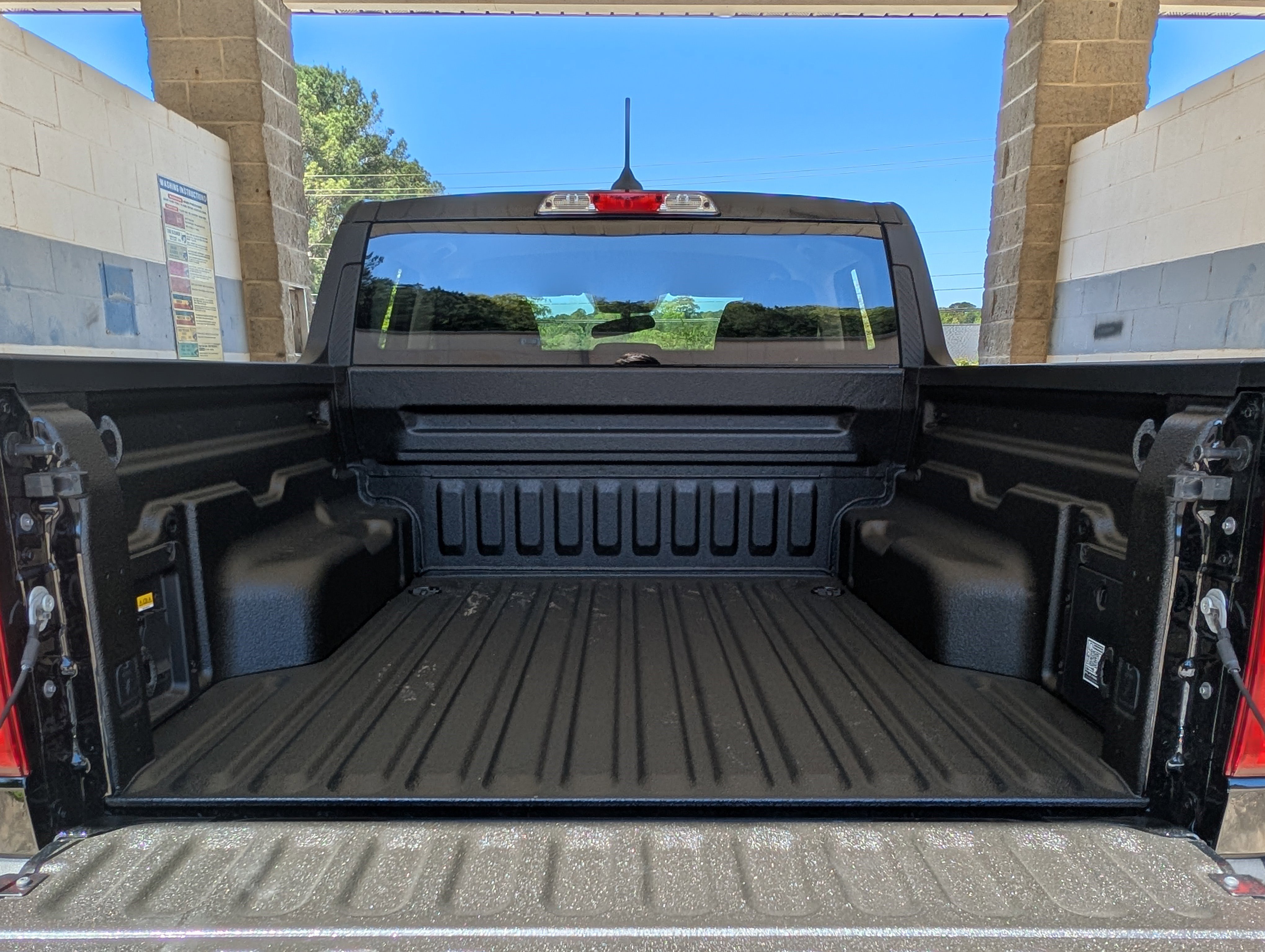 Used 2025 Ford Maverick XLT w/ XLT Luxury Package image 18