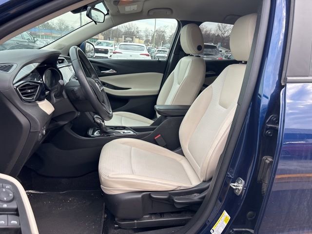 Used 2023 Buick Encore GX Preferred image 13
