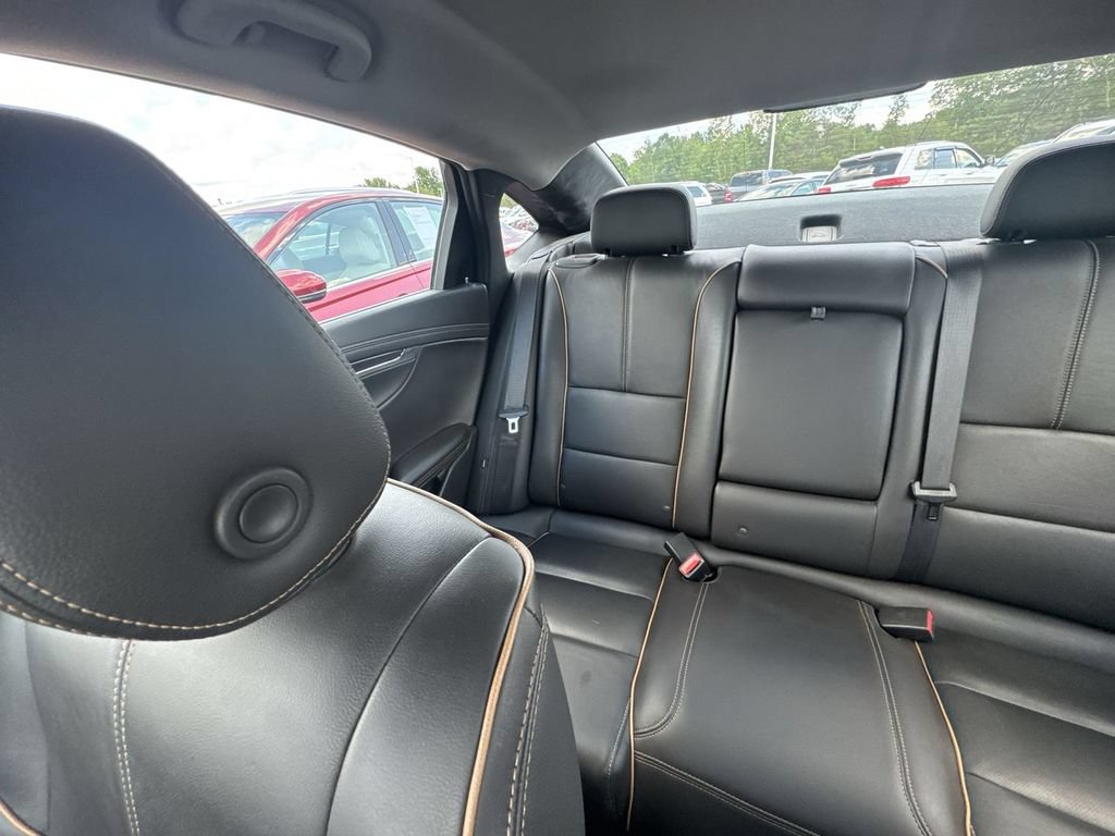 Used 2016 Chevrolet Impala LTZ FWD image 12