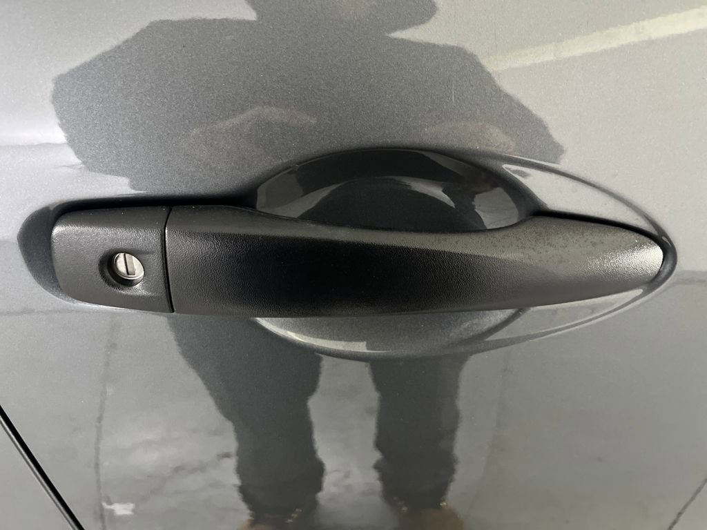 Used 2025 Nissan Versa S w/ S Plus Package image 46