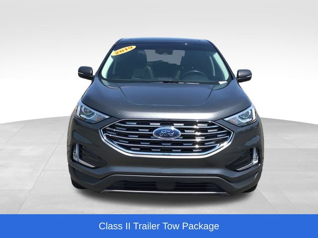 Used 2019 Ford Edge Titanium w/ Cold Weather Package AWD/4WD video 2