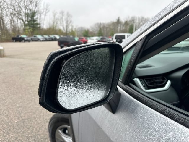 Certified 2025 Toyota RAV4 LE AWD/4WD image 19