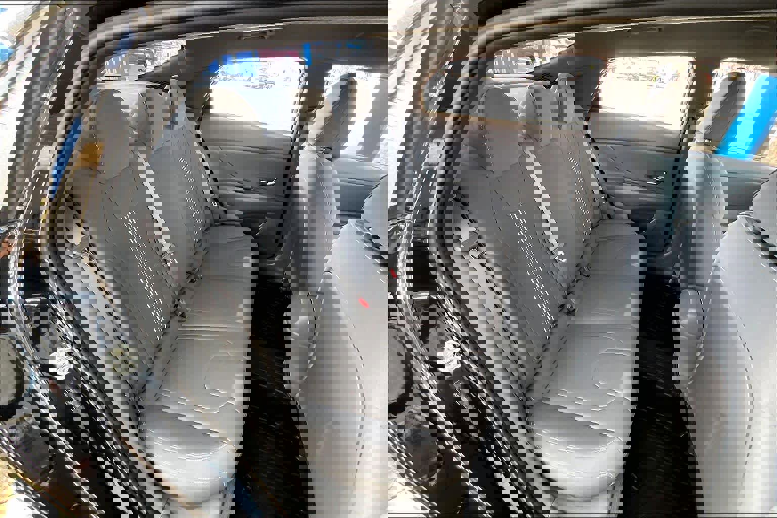 Used 2023 Hyundai Elantra SEL w/ Preferred Accessory Package image 19