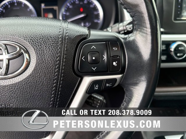 Used 2018 Toyota Highlander XLE image 28