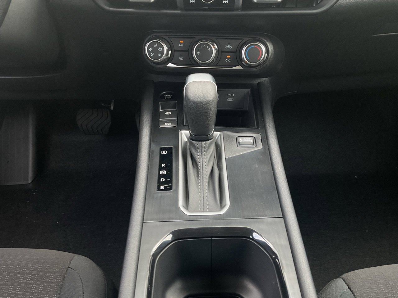 New 2027 Nissan Kicks S FWD image 16