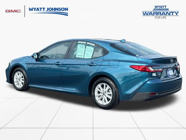 Used 2025 Toyota Camry LE w/ Convenience Package FWD image 3