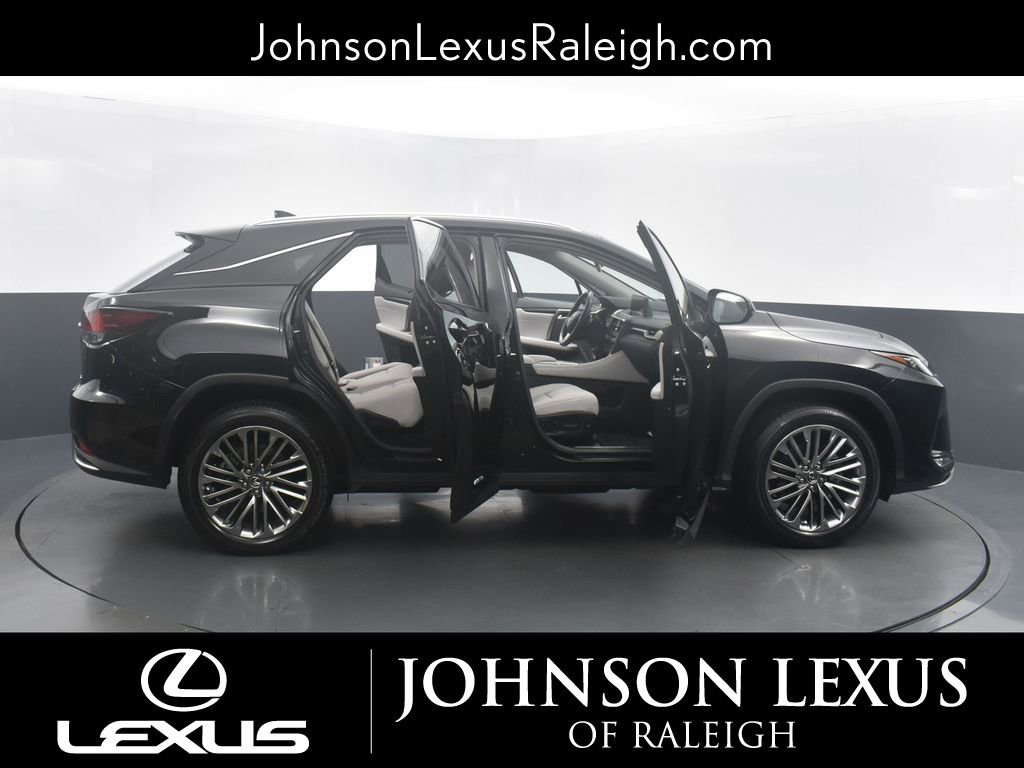 Used 2021 Lexus RX 450h AWD w/ Luxury Package image 28