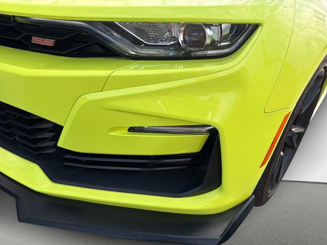 Used 2021 Chevrolet Camaro SS image 9