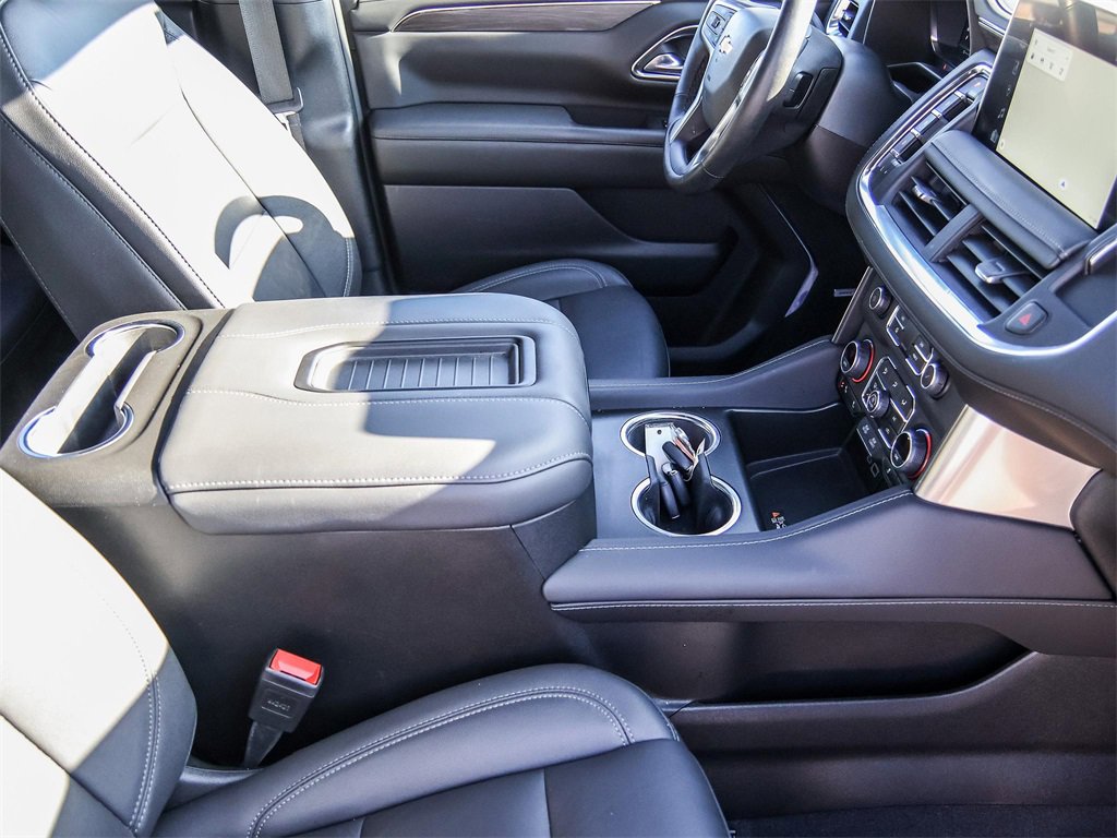 Used 2024 Chevrolet Tahoe LT w/ Luxury Package image 17