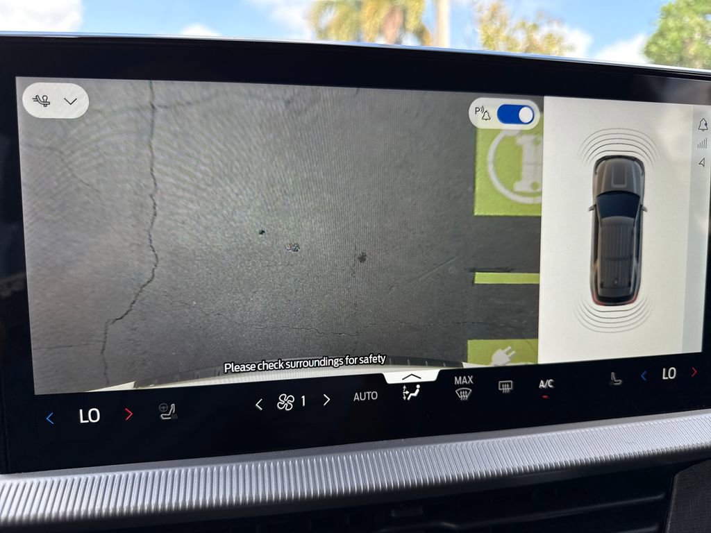 New 2026 Ford Explorer Platinum RWD image 25