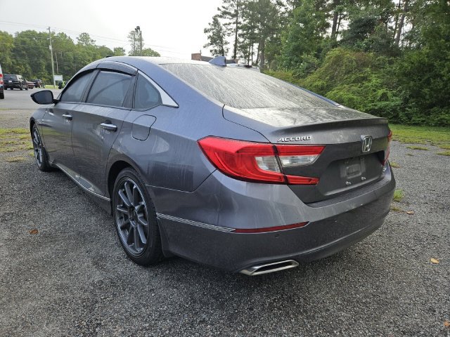Used 2018 Honda Accord Touring image 10