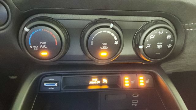 New 2026 MAZDA MX-5 Miata RF Club w/ Interior Package RWD image 22