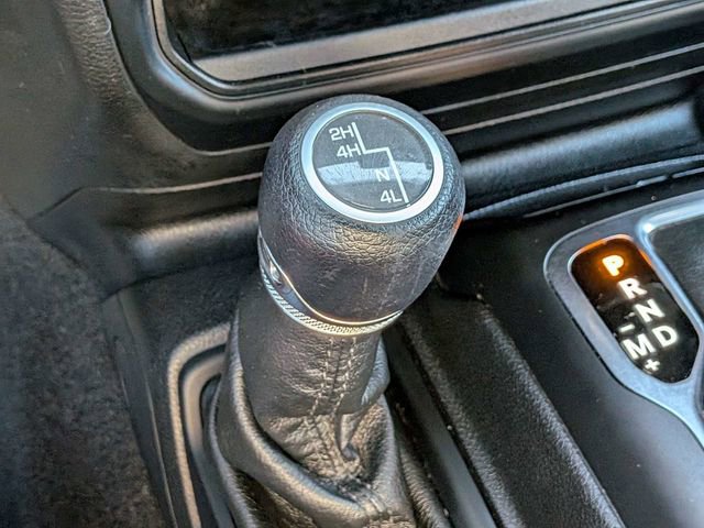 Used 2019 Jeep Wrangler Unlimited Sport image 19