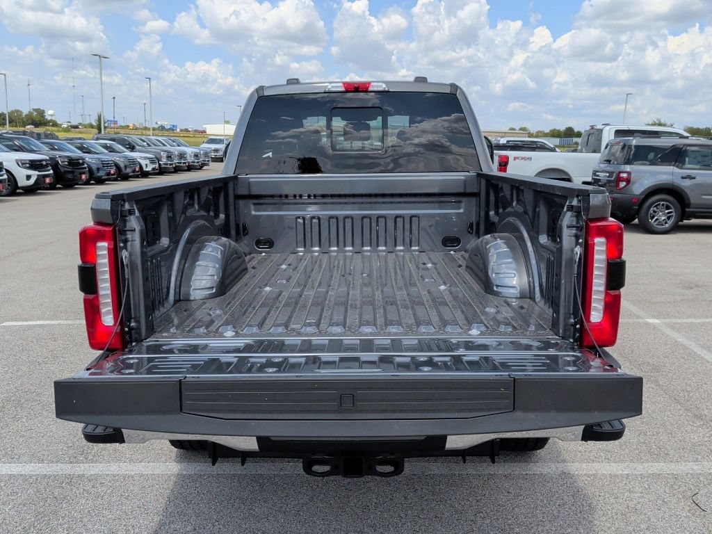 New 2026 Ford F350 Lariat w/ Chrome Package AWD/4WD image 43
