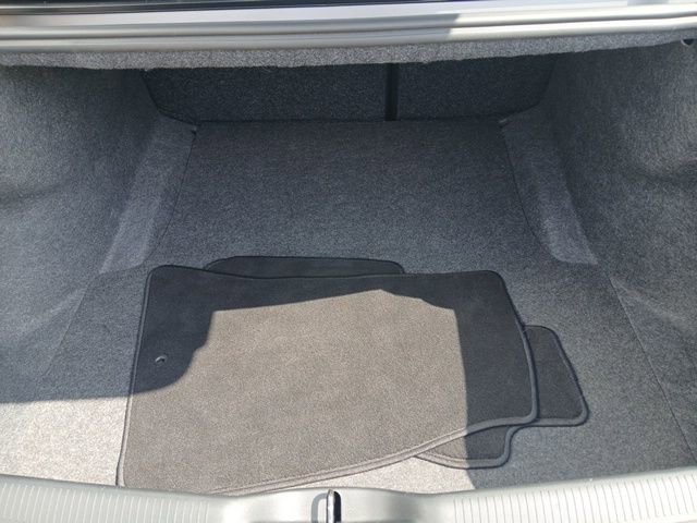 Used 2022 Dodge Charger R/T w/ Blacktop Package image 7