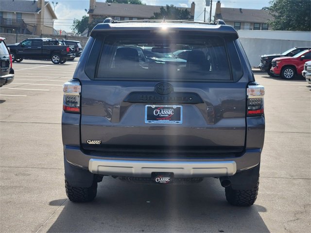 Used 2025 Chevrolet Traverse High Country FWD image 13