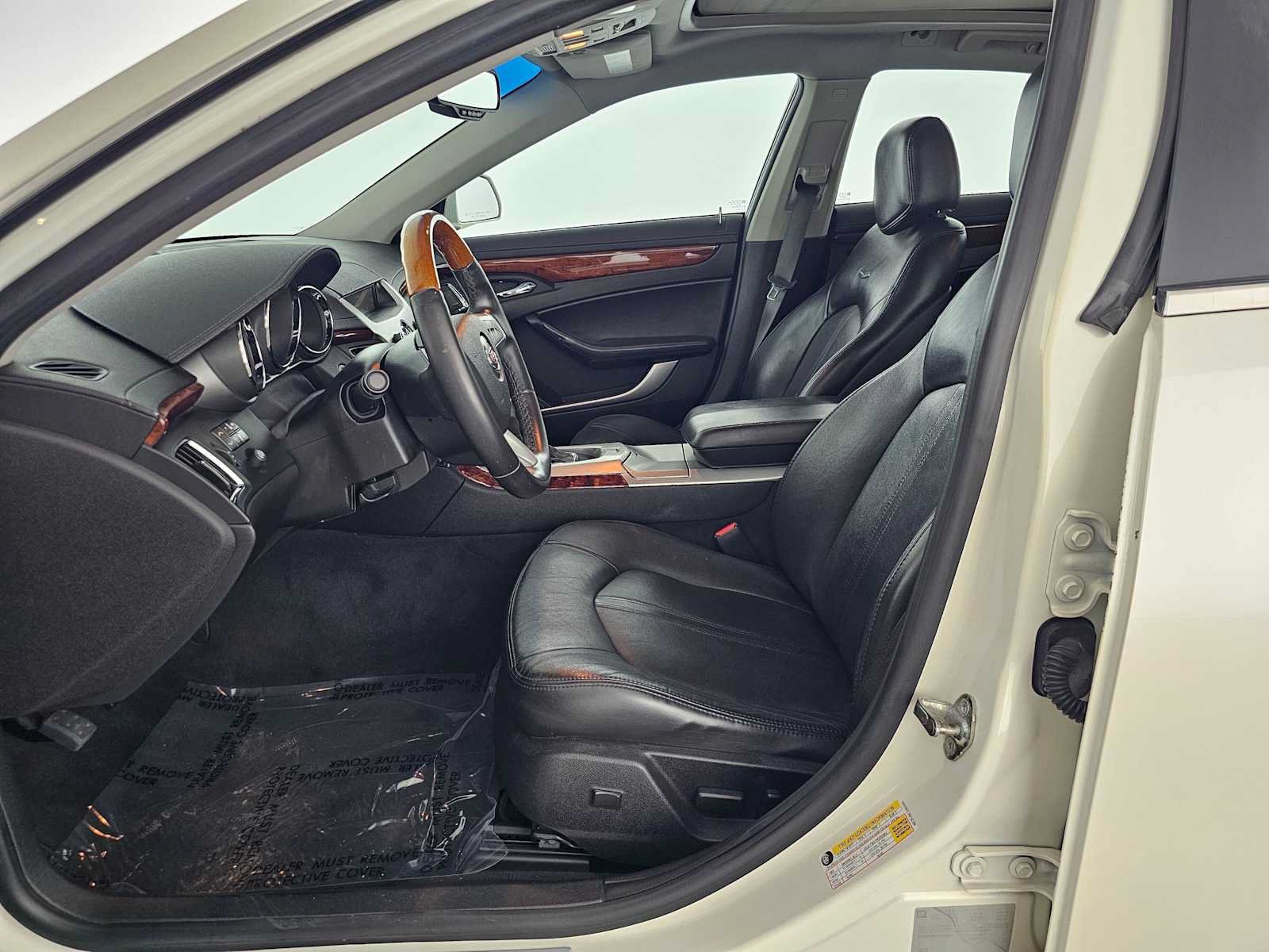 Used 2010 Cadillac CTS Luxury RWD image 20