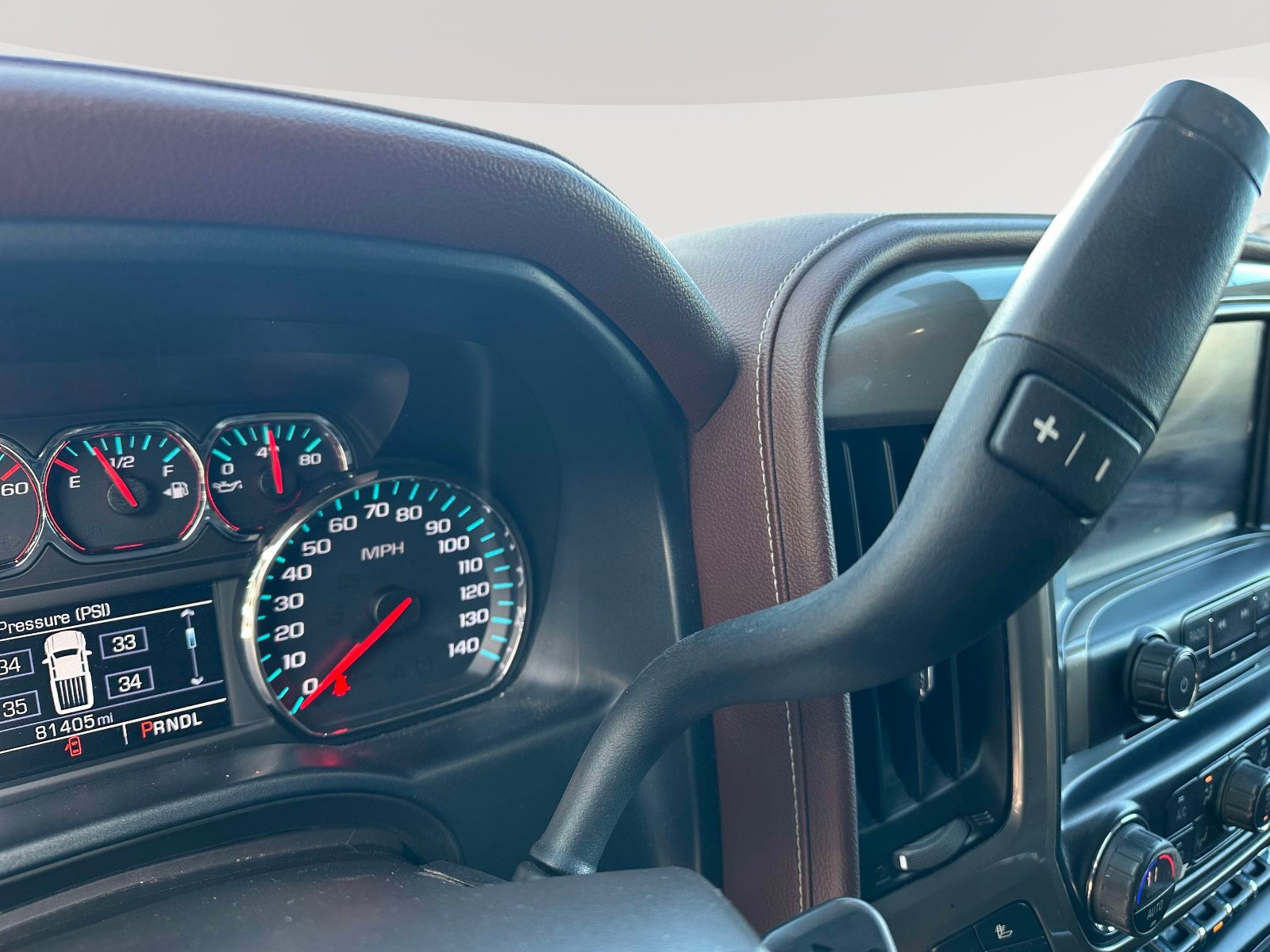 Used 2018 Chevrolet Silverado 1500 High Country image 16